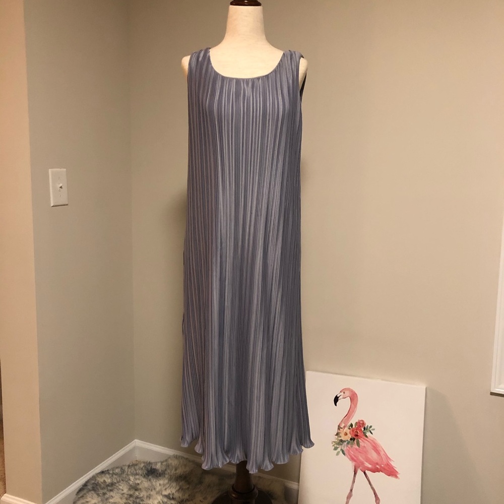 2 for $15 Silver pleat maternity dress
